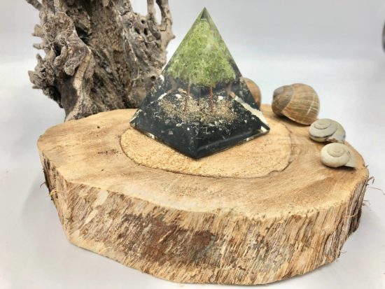 Glückslicht-Pyramide Baum des Lebens - Gelassenheit